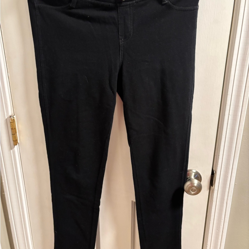 SO Women's Classic Black Skinny Jeans Size 16